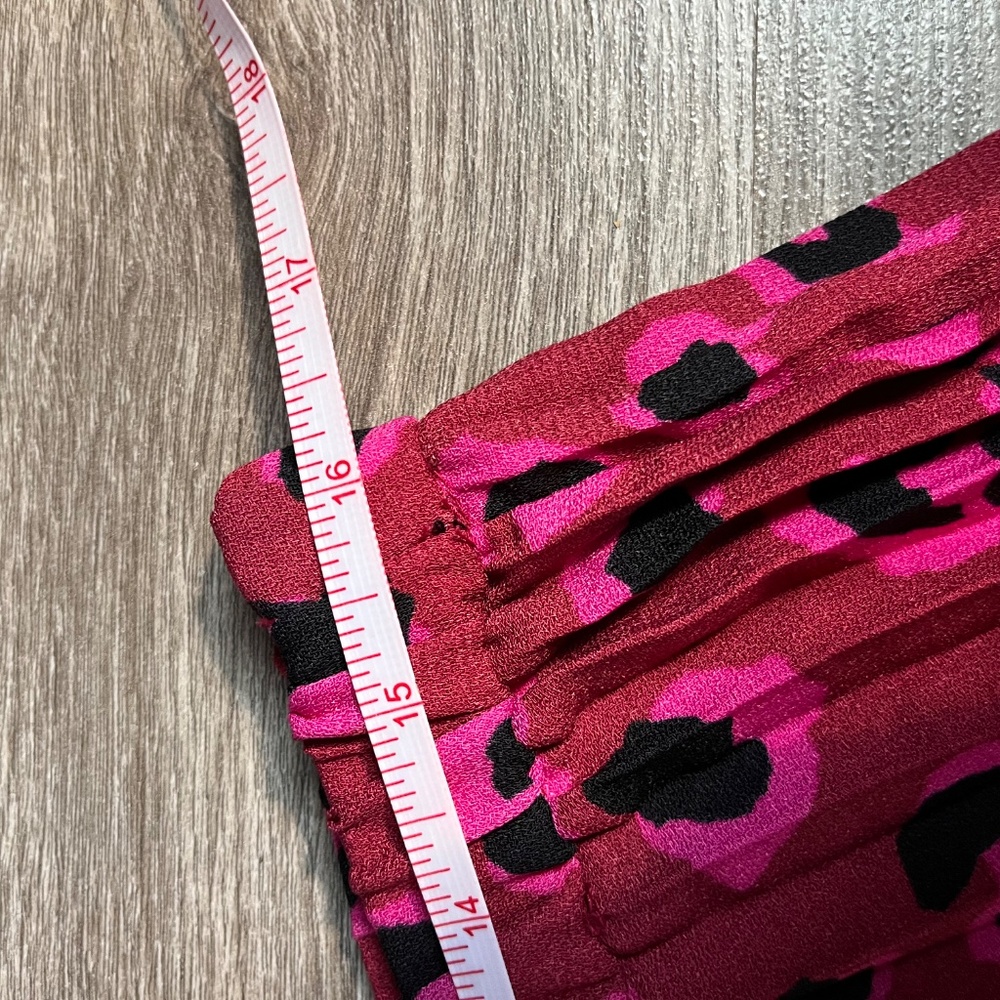 Pink Animal Print Pleated Skirt - Picture 3 of 5